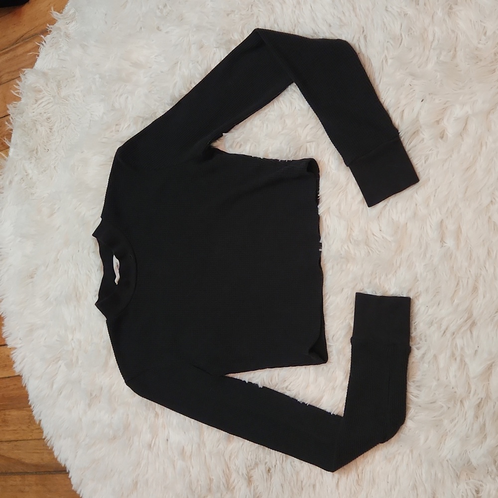 Bluenotes black waffle knit crop top